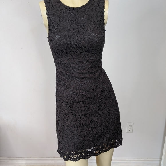 Aritiza Babaton rickie black lace dress